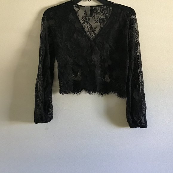 H&M DIVIDCD beautiful black lace button down blouse US size 2 - Picture 1 of 5